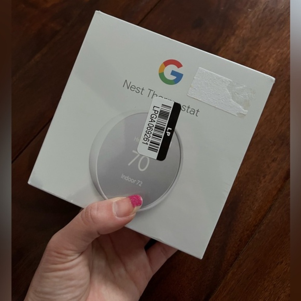 Google Nest Thermostat  Programmable Wi-Fi Thermostat - Snow (Unopened)